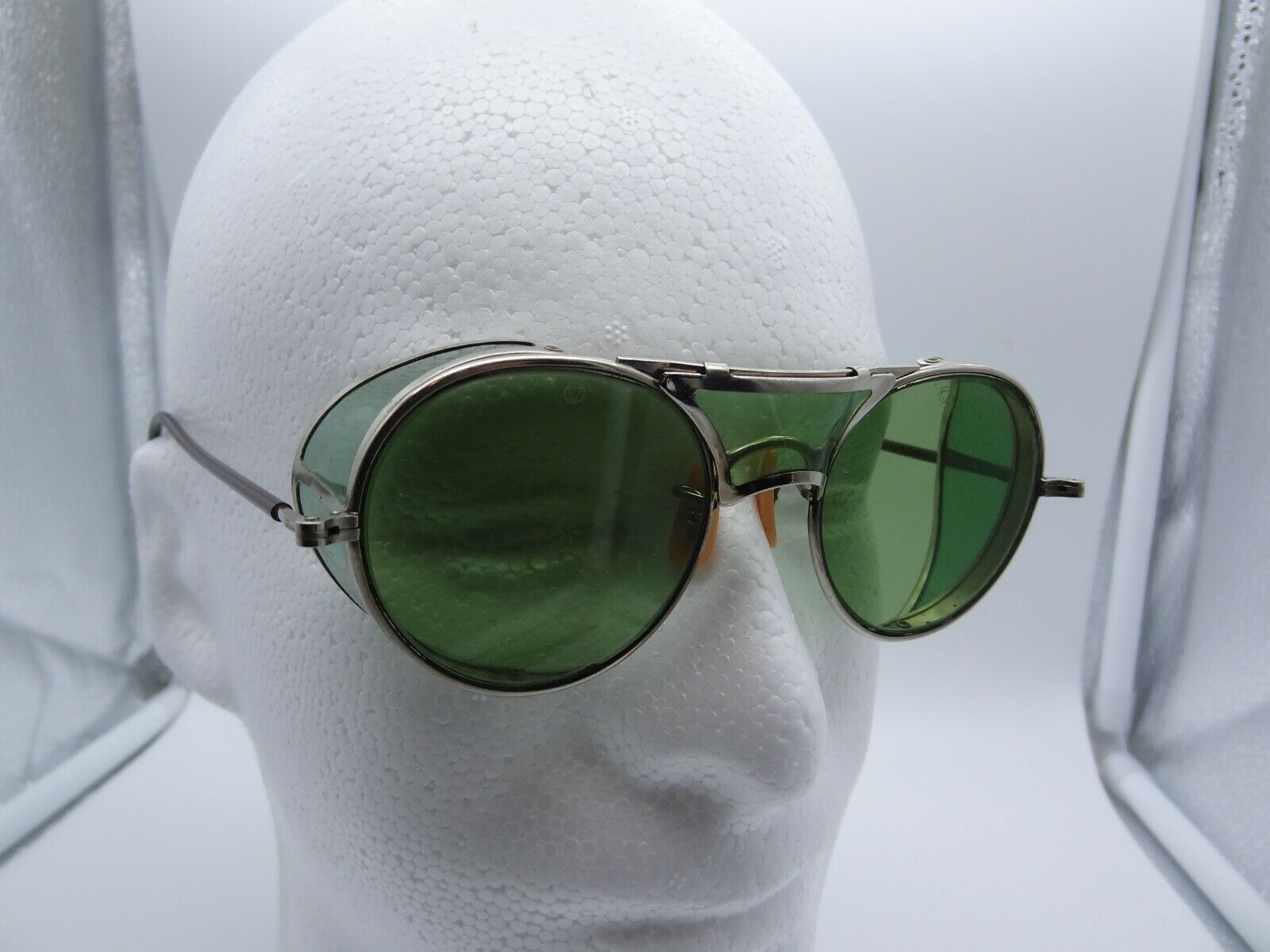 SUPER COOL!!!  VINTAGE GREEN GLASS GOGGLES BY BAUSCH AND LOMB