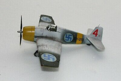 BUILT MODEL- 1/48nd  F6 HELLCAT - HASEGAWA