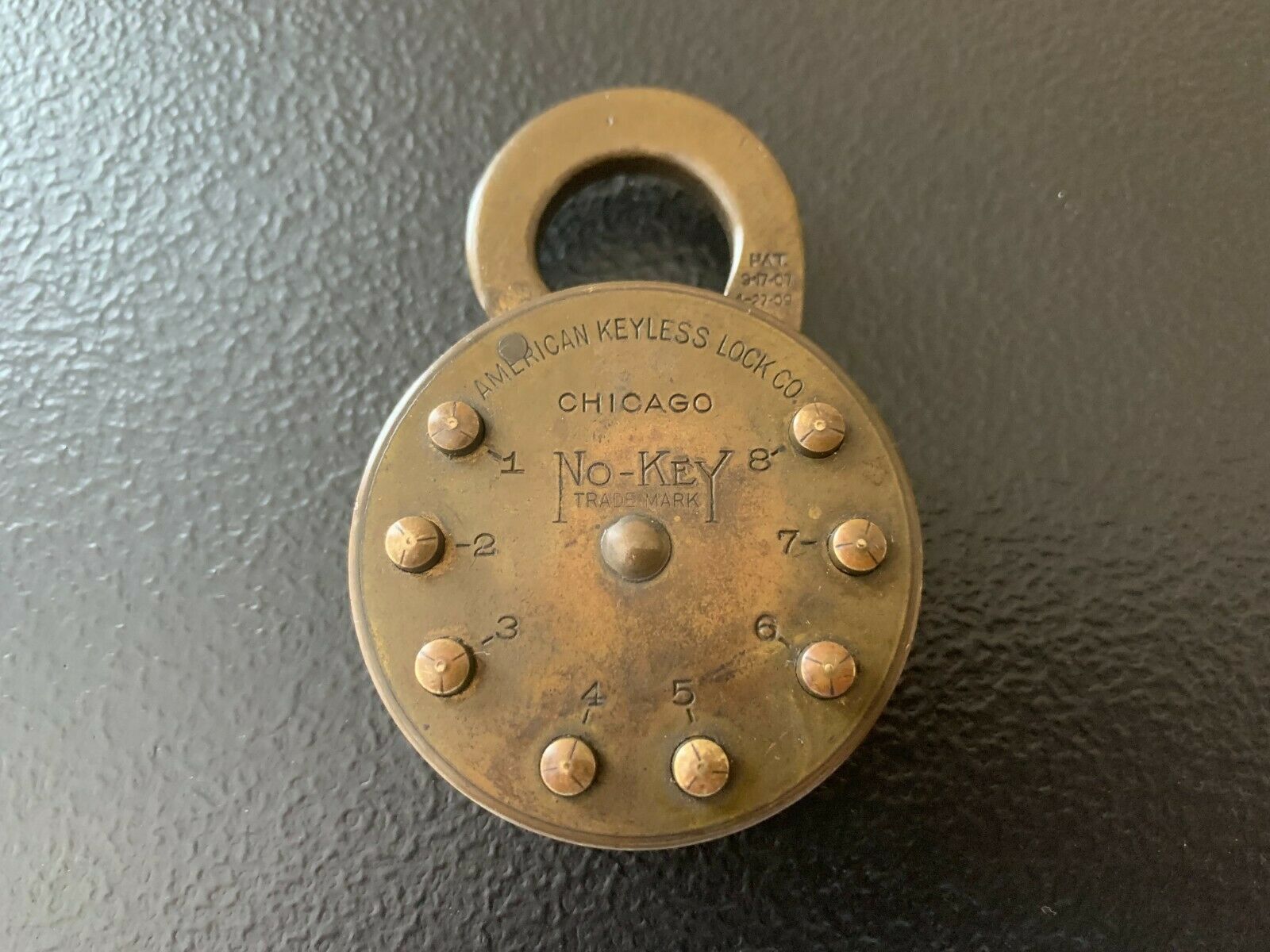 Antique Vintage NO-KEY AMERICAN KEYLESS LOCK CO. Brass Combination Lock Padlock